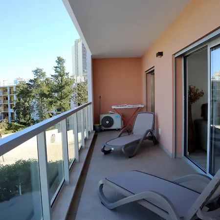 Rocha Premium By Algest Apartment