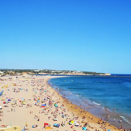 Rocha Premium By Algest Apartment