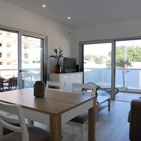 Rocha Premium By Algest Portimão